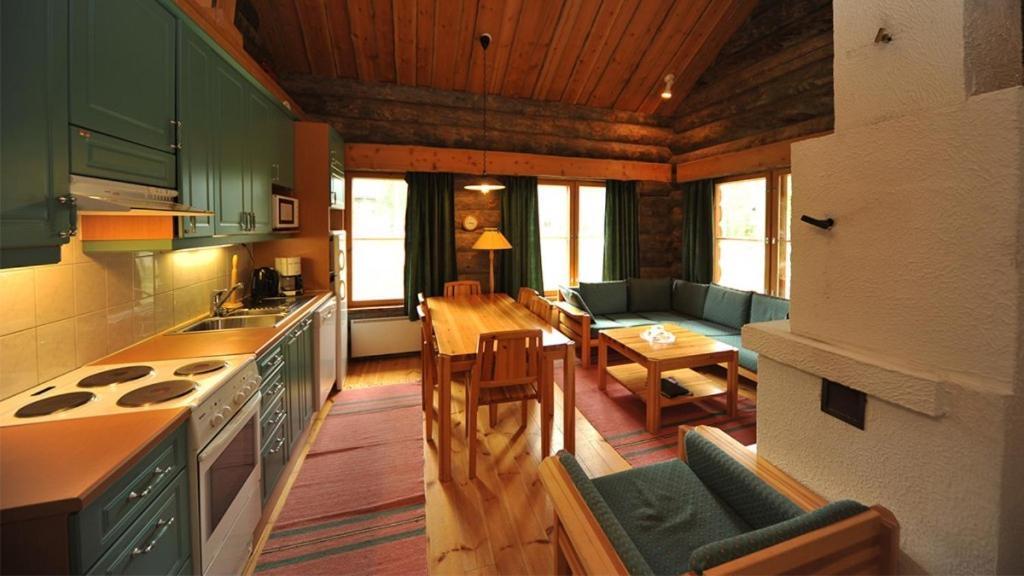 Lost Inn Cabins Akaslompolo Quarto foto